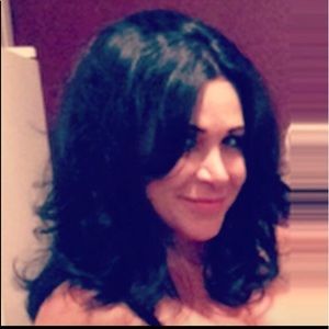 Meet your Posher, Lana